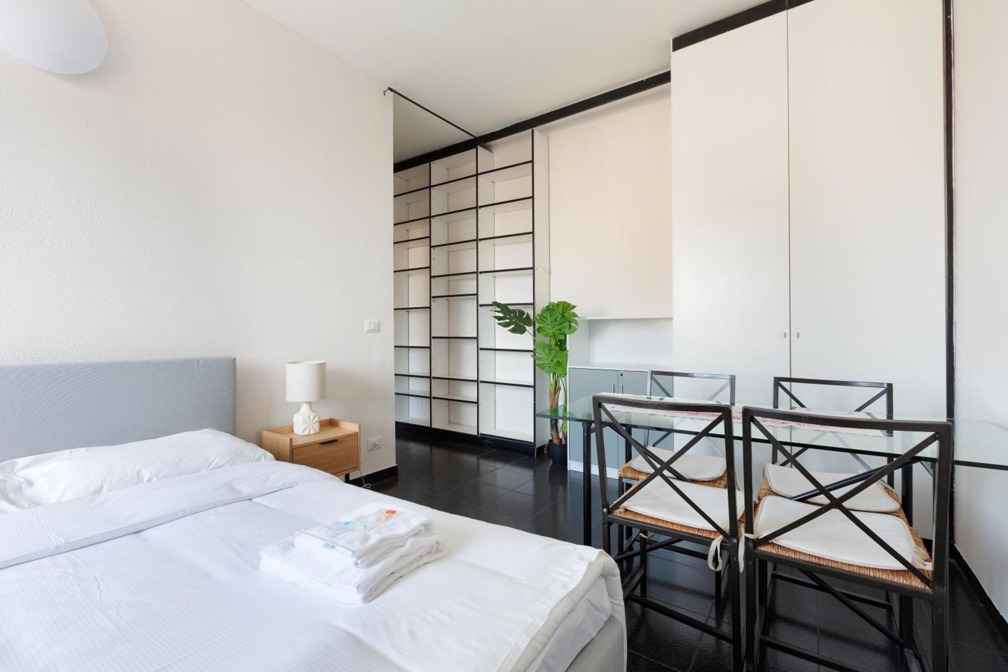 Corvetto M3 - Comfy Apt. With Balcony! Милан Экстерьер фото