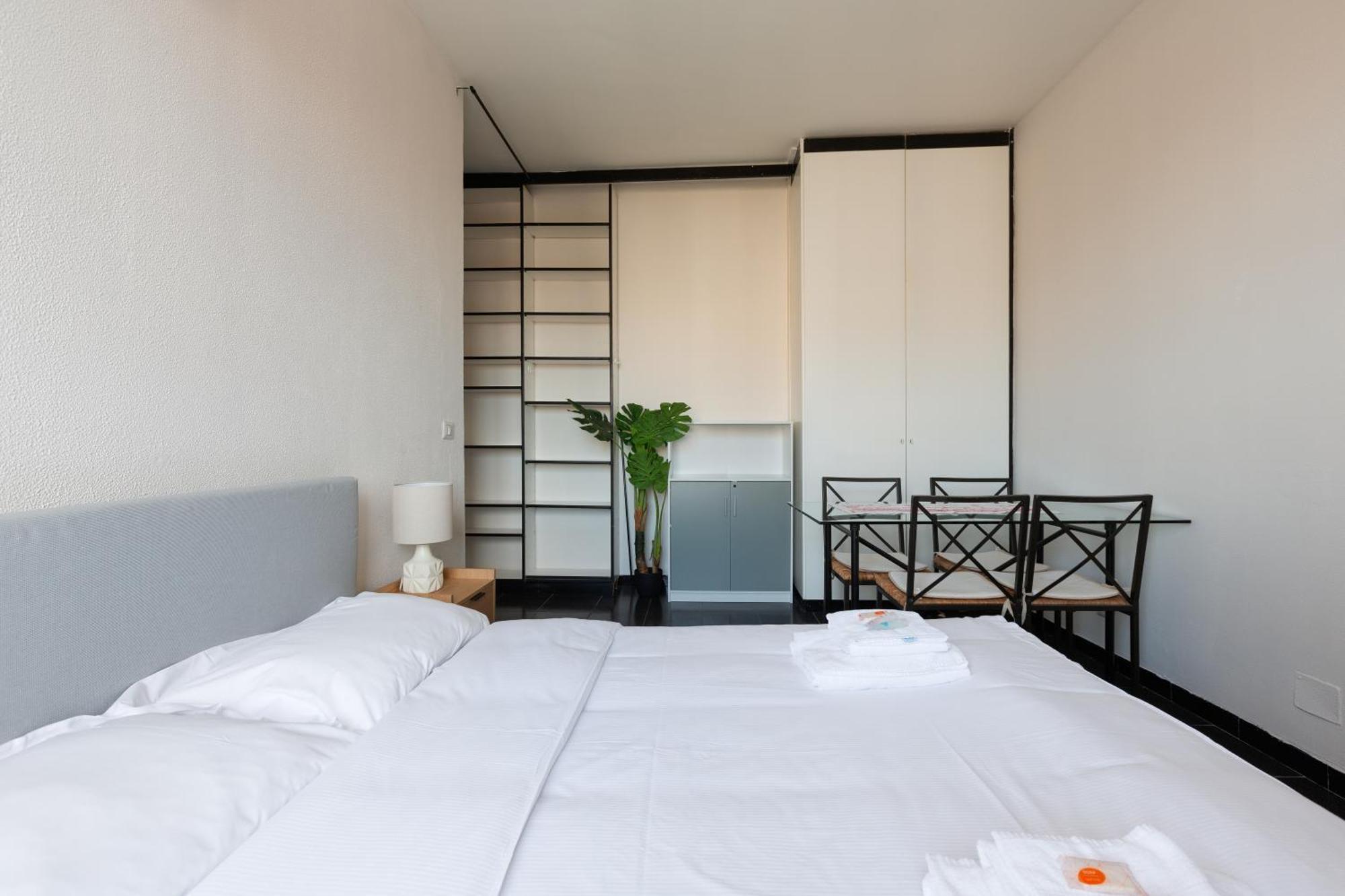 Corvetto M3 - Comfy Apt. With Balcony! Милан Экстерьер фото